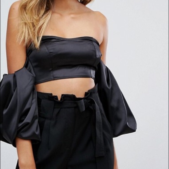 Missguided Tops - Missguided Puffball Sleeve Crop Top